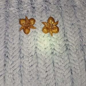 Gold Floral Earrings